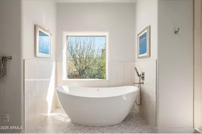 10918 E Sutherland Way, Scottsdale, AZ 85262 - Photo 18