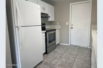 1414 W Colt Road, Chandler, AZ 85224 - Photo 4