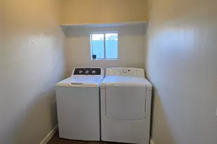 752 W 3rd Pl, Mesa, AZ 85201 - Photo 12