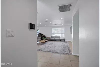 13657 N 21st Avenue, Phoenix, AZ 85029 - Photo 4