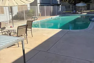 2549 W Berridge Ln, Phoenix, AZ 85017 - Photo 8