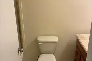 2549 W Berridge Ln, Phoenix, AZ 85017 - Photo 32