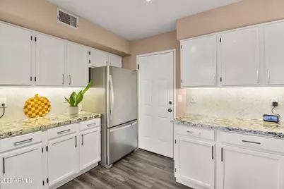 1122 W Sandy Banks --, Gilbert, AZ 85233 - Photo 10