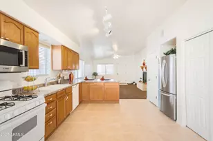 258 S Taylors Trail, Sierra Vista, AZ 85635 - Photo 6