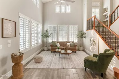 15294 W Old Oak Lane, Surprise, AZ 85379 - Photo 10