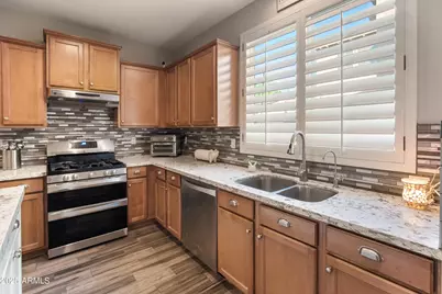 15294 W Old Oak Lane, Surprise, AZ 85379 - Photo 22