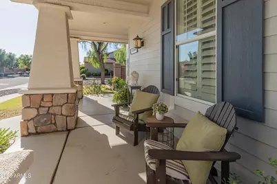 15294 W Old Oak Lane, Surprise, AZ 85379 - Photo 6