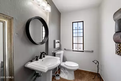 314 E Thomas Road, Phoenix, AZ 85012 - Photo 18