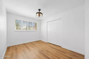 8414 E Sage Dr, Scottsdale, AZ 85250 - Photo 12