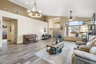 1437 E Glenhaven Dr, Phoenix, AZ 85048 - Photo 4