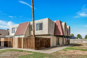 5934 W Townley Ave, Glendale, AZ 85302 - Photo 1