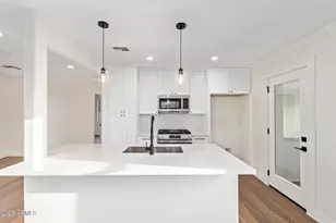 9042 N 3rd Ave, Phoenix, AZ 85021 - Photo 30