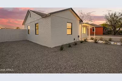 9042 N 3rd Avenue, Phoenix, AZ 85021 - Photo 4