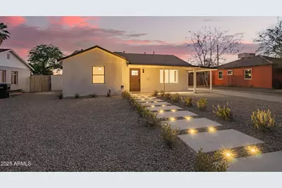 9042 N 3rd Avenue, Phoenix, AZ 85021 - Photo 2