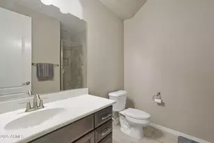 617 W Cantebria Dr, Gilbert, AZ 85233 - Photo 30