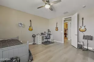 617 W Cantebria Dr, Gilbert, AZ 85233 - Photo 46