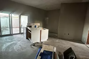 10958 W Coggins Dr, Sun City, AZ 85351 - Photo 4