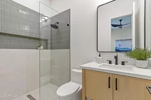 4234 N 42nd Pl, Phoenix, AZ 85018 - Photo 42