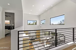 4234 N 42nd Pl, Phoenix, AZ 85018 - Photo 56