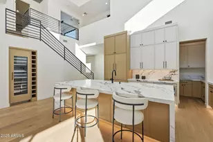 4234 N 42nd Pl, Phoenix, AZ 85018 - Photo 8