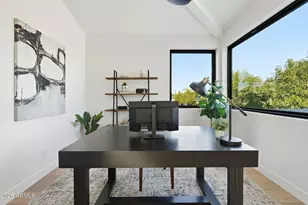 4234 N 42nd Pl, Phoenix, AZ 85018 - Photo 40