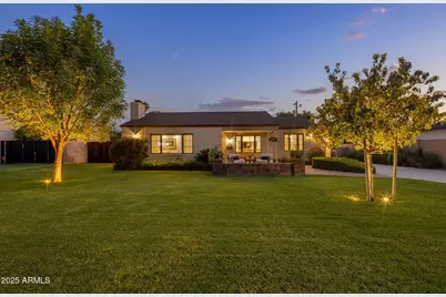 219 E Oregon Avenue, Phoenix, AZ 85012 - Photo 1