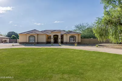 6532 N 185th Avenue, Waddell, AZ 85355 - Photo 2