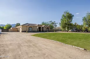6532 N 185th Ave, Waddell, AZ 85355 - Photo 6