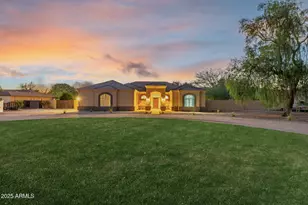 6532 N 185th Ave, Waddell, AZ 85355 - Photo 8