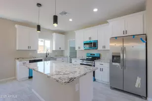 233 E Cedar Ave, Casa Grande, AZ 85122 - Photo 2