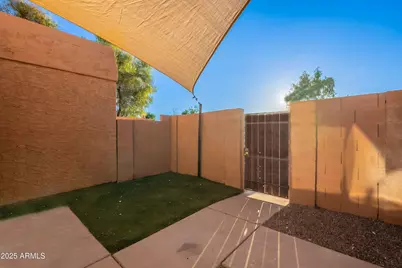 4015 S 44th Street, Phoenix, AZ 85040 - Photo 4