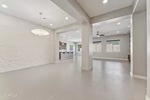 9916 W Redbird Rd, Peoria, AZ 85383 - Photo 4