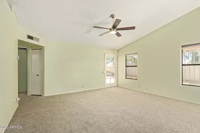 3702 W Marconi Avenue, Phoenix, AZ 85053 - Photo 4