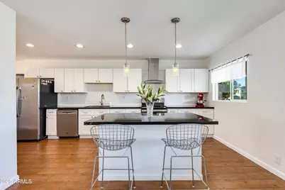 3313 N 43rd Place, Phoenix, AZ 85018 - Photo 4