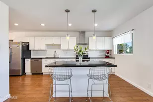 3313 N 43rd Pl, Phoenix, AZ 85018 - Photo 4