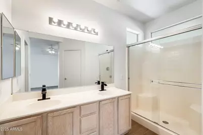 15558 N 136th Lane, Surprise, AZ 85374 - Photo 12