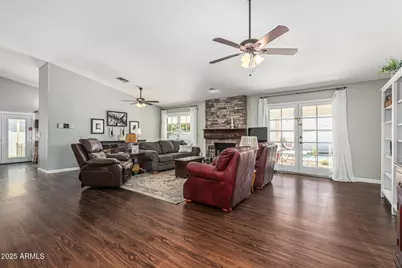 1443 E Leland Street, Mesa, AZ 85203 - Photo 10