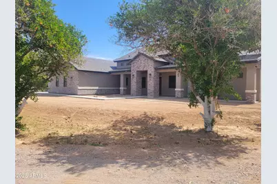 18035 E San Tan Boulevard, Queen Creek, AZ 85142 - Photo 1