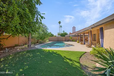 5903 E Paradise Lane, Scottsdale, AZ 85254 - Photo 36