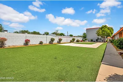 1801 N 50th Street, Phoenix, AZ 85008 - Photo 2