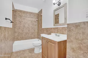 1801 N 50th St, Phoenix, AZ 85008 - Photo 16