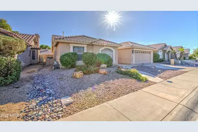 5361 W Saragosa Street, Chandler, AZ 85226 - Photo 4