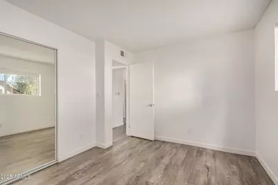 5525 E Thomas Road #C4, Phoenix, AZ 85018 - Photo 24