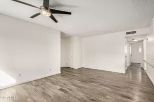 5525 E Thomas Rd, Phoenix, AZ 85018 - Photo 8