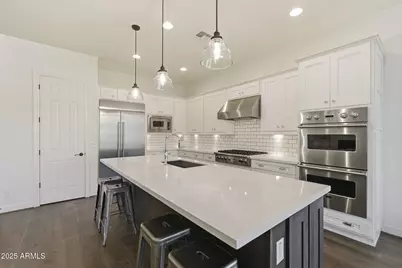 2480 E Haymore Street, Gilbert, AZ 85298 - Photo 14