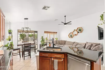 19816 N 20th Way, Phoenix, AZ 85024 - Photo 10