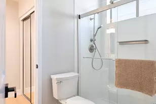 3202 E Orange Dr, Phoenix, AZ 85018 - Photo 20