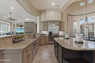 12828 W Oyer Lane, Peoria, AZ 85383 - Photo 140