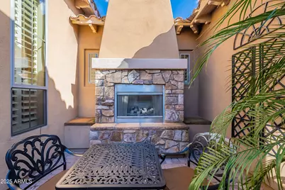 12828 W Oyer Lane, Peoria, AZ 85383 - Photo 8