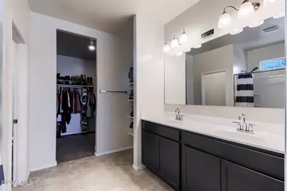 1042 W Avalon Canyon Drive, Casa Grande, AZ 85122 - Photo 10